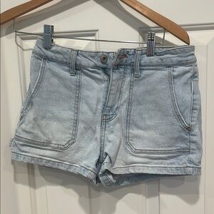 Celebrity Pink Blue Jean Shorts High-Waisted Vintage Style